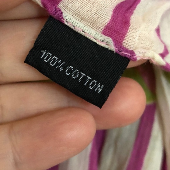 DONATED Extra-large, cotton floral scarf - Picture 5 of 6